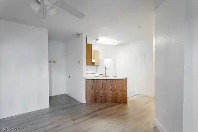 510 Elm Drive 106 Kitchen