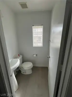 6306 Petron Court, Las Vegas, NV 89139 Bathroom