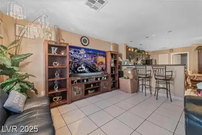 2211 Sleepy Court, Las Vegas, NV 89106 Living Room