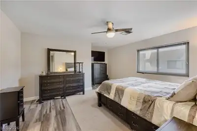4180 Flamingo Crest Drive 3 Bedroom