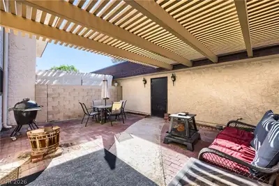 4180 Flamingo Crest Drive 3 Patio