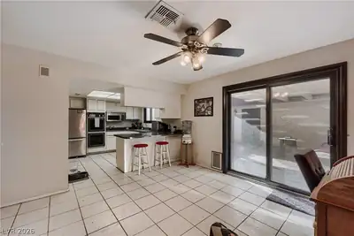 4180 Flamingo Crest Drive 3 Kitchen