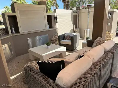 8175 Arville Street 398, Las Vegas, NV 89139 Patio