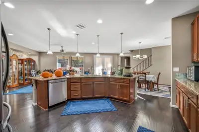 2377 Via Alicante, Henderson, NV 89044 Kitchen