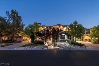 4450 Palisades Canyon Circle Las Vegas, NV 89129