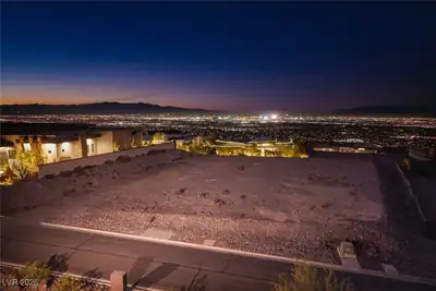7 Stonecutter Court Henderson, NV 89012