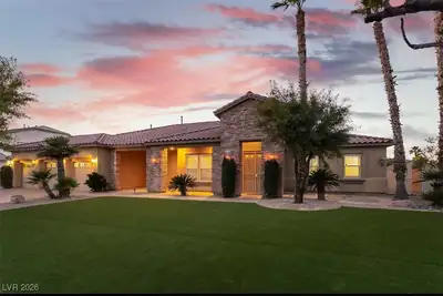 8225 Fulton Ranch Street Las Vegas, NV 89131