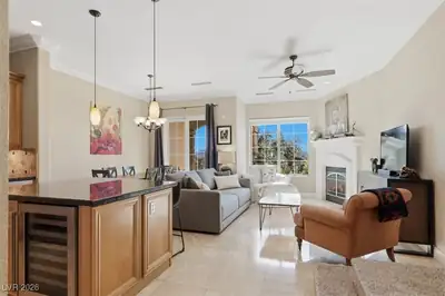 30 Via Vasari 104, Henderson, NV 89011 Living Room