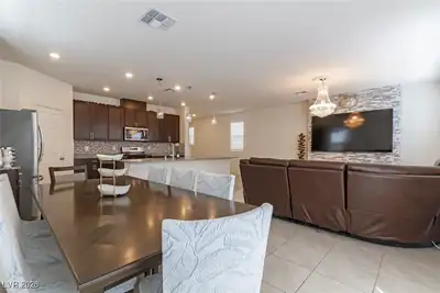 5161 Birchland Manor Avenue, Las Vegas, NV 89139 Dining Area