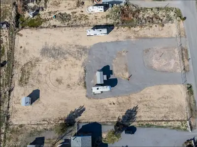 5260 Mooncrest Avenue Pahrump, NV 89060