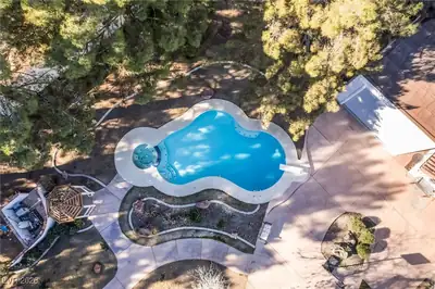 4250 East Quail Avenue Aerial View