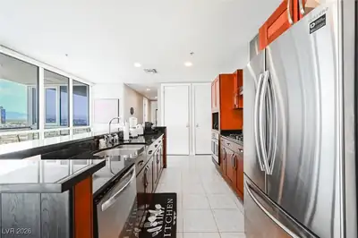4525 Dean Martin Drive 1608 Kitchen