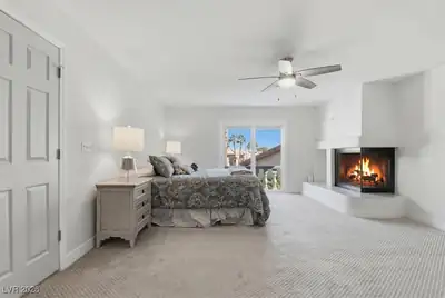 9433 Salt Water Court, Las Vegas, NV 89117 Primary Bedroom