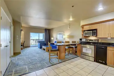 211 East Flamingo Road 713 Kitchen