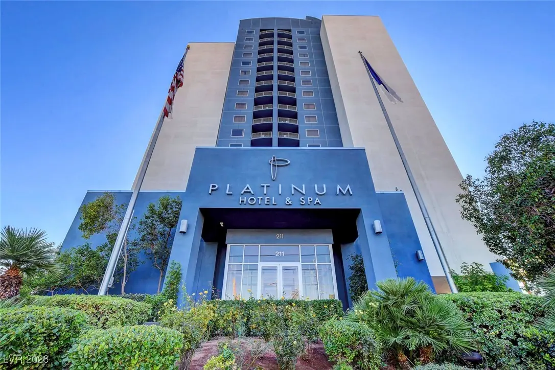 211 East Flamingo Road 713