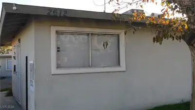 2612 East Mesquite Avenue Front of Structure