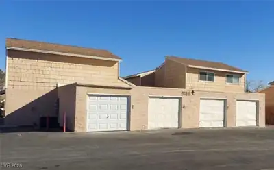 5116 Gray Lane H, Las Vegas