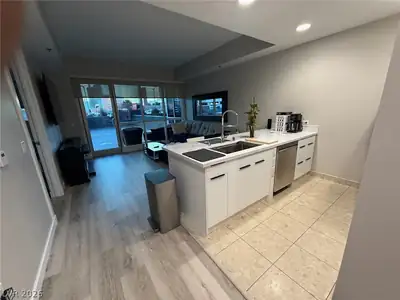 4525 Dean Martin Drive 401 Kitchen