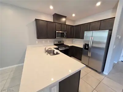 675 Vetiver Lane, Henderson, NV 89015 Kitchen