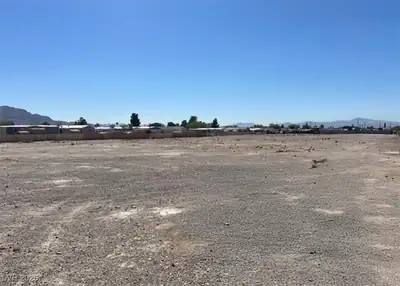 2150 Dolly Lane, Las Vegas, NV 89115 
