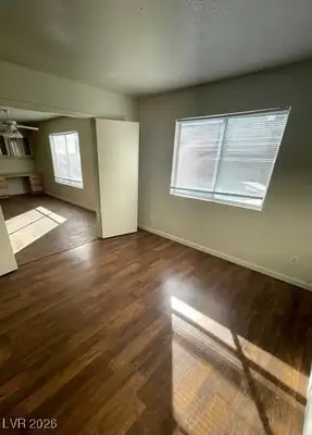 1213 Daytona Lane Living Room