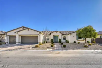 7232 Western Sun Drive Las Vegas, NV 89149