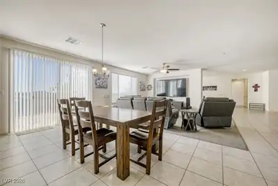 7232 Western Sun Drive, Las Vegas, NV 89149 Dining Area
