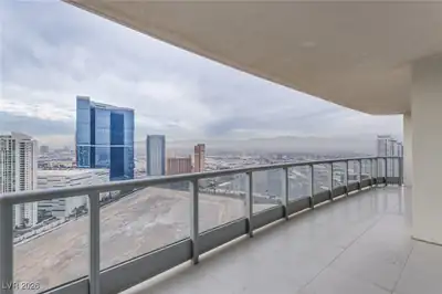 222 Karen Avenue 3804 Balcony