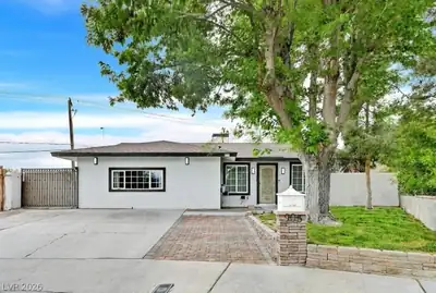905 Vaughn Street, Las Vegas