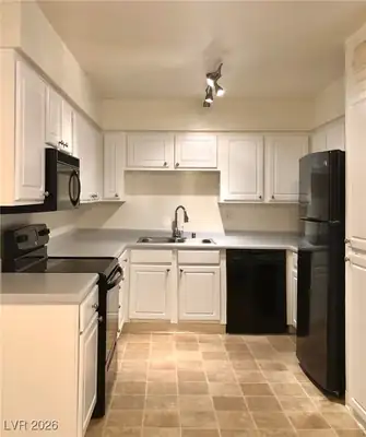 3151 Soaring Gulls Drive 2092 Kitchen