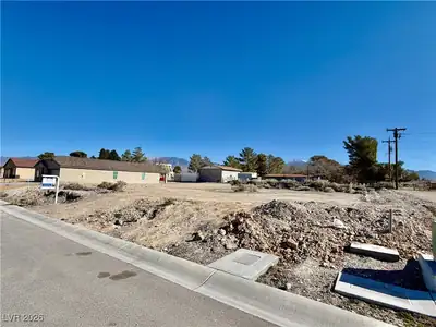 731 South Mar Azul Court Yard
