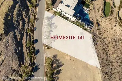 11779 Discovery Canyon Drive Las Vegas, NV 89135