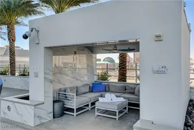 2700 Las Vegas Boulevard 3705 Patio
