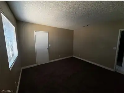 8 Britz Circle C Bedroom