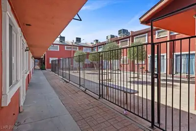 521 South Maryland Parkway A16 Patio
