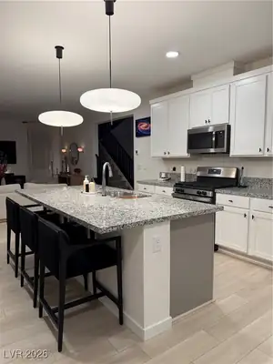 1125 Chestnut Sparrow Avenue, North Las Vegas, NV 89084 Family Room