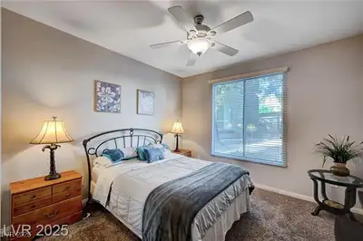 4400 South Jones Boulevard 1119 Bedroom