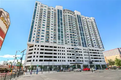 150 Las Vegas Boulevard 1716 Front of Structure