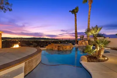 2921 Reatini Court, Henderson, NV 89052 Pool
