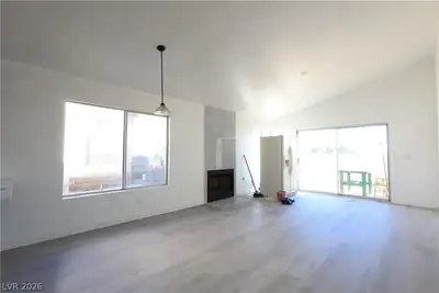1904 Bookbinder Drive, Las Vegas, NV 89108 Living Room