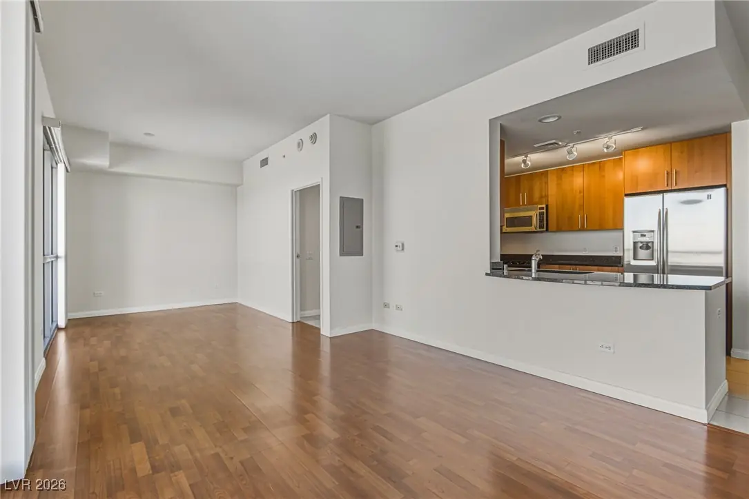 200 West Sahara Avenue 1909