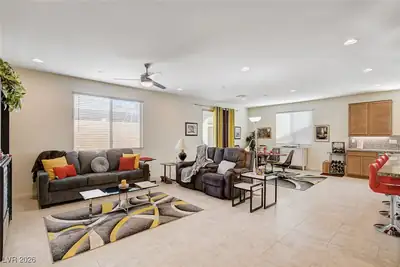 780 Cadence View Way, Henderson, NV 89011 Living Room