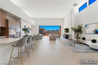 1533 Pleasant Bay Court, Henderson, NV 89011 Living Room