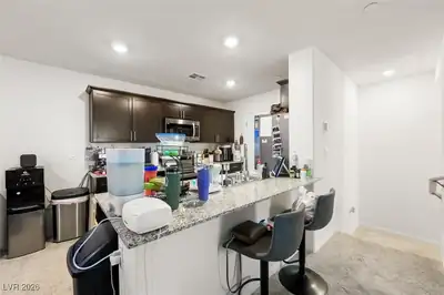 6944 Spicy Merlot Street, North Las Vegas, NV 89086 Kitchen