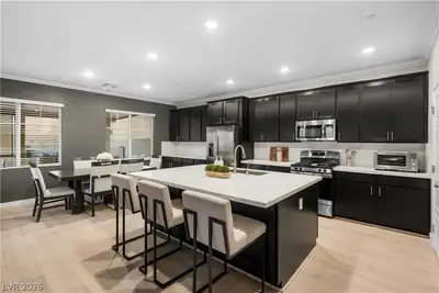 145 Rohan Crest Avenue Henderson, NV 89011
