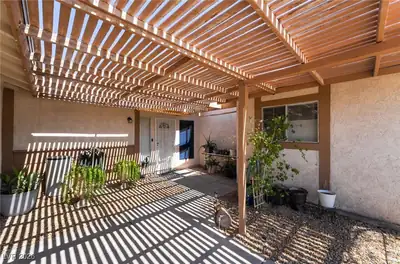 405 Box Elder Way, Henderson, NV 89015 Patio