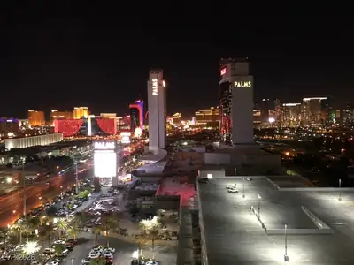 4381 West Flamingo Road 19302, Las Vegas
