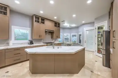 3 Grand Anacapri Drive, Henderson, NV 89011 Kitchen