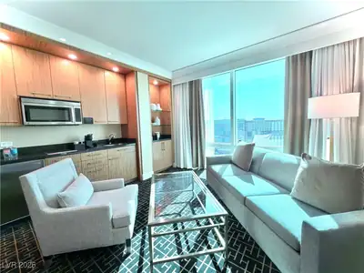 2000 North Fashion Show Drive 3803 Living Room