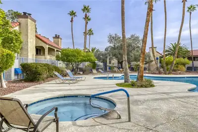 4748 Obannon Drive C Pool